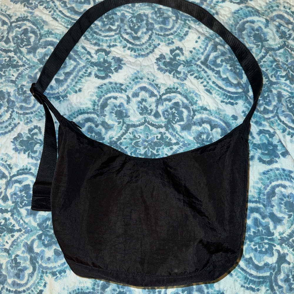 Baggu Medium Nylon Crescent Bag